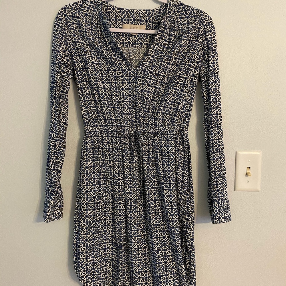 LOFT long sleeve dress